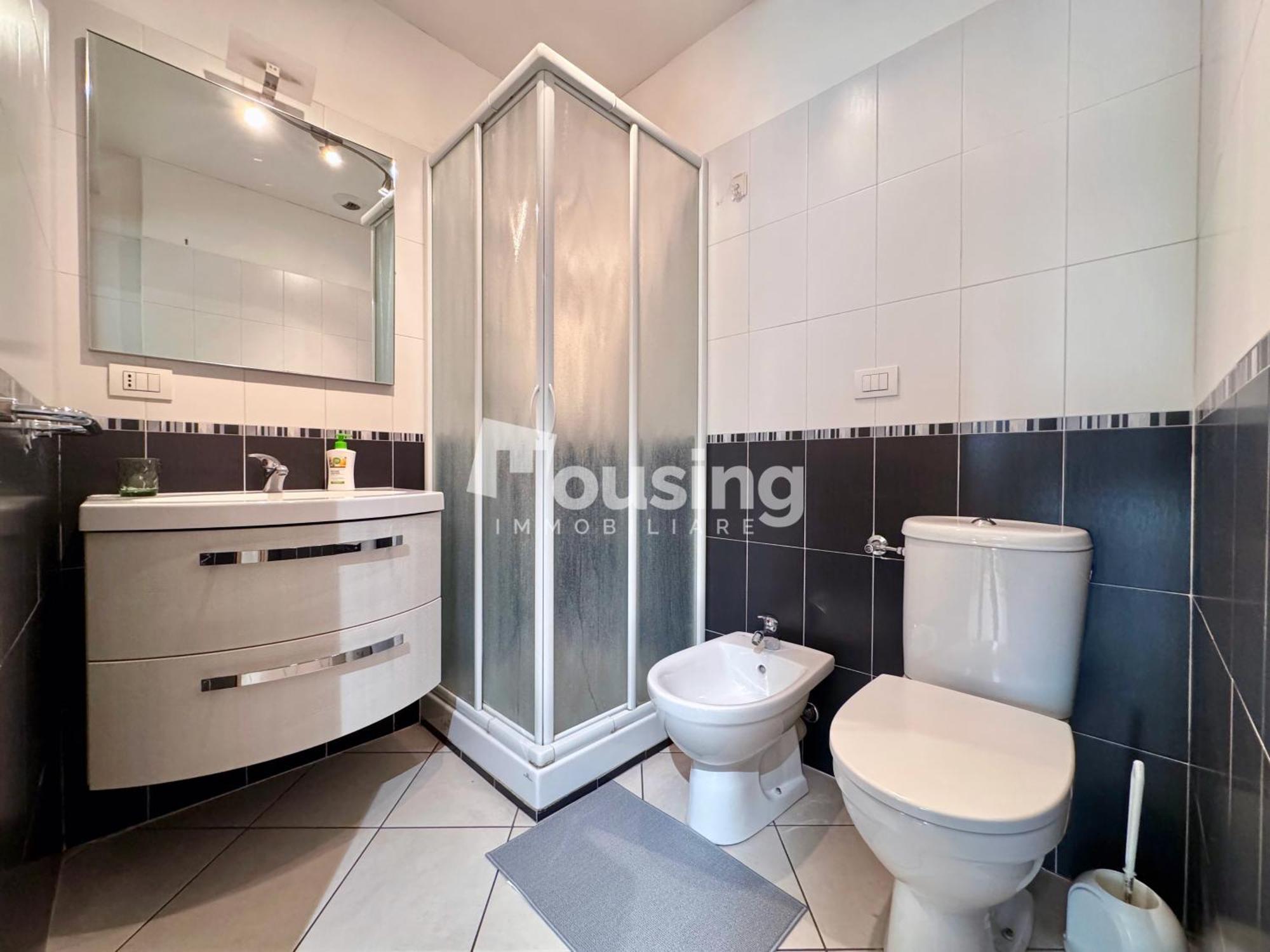 Cozy - Comoda Eleganza Apartment *